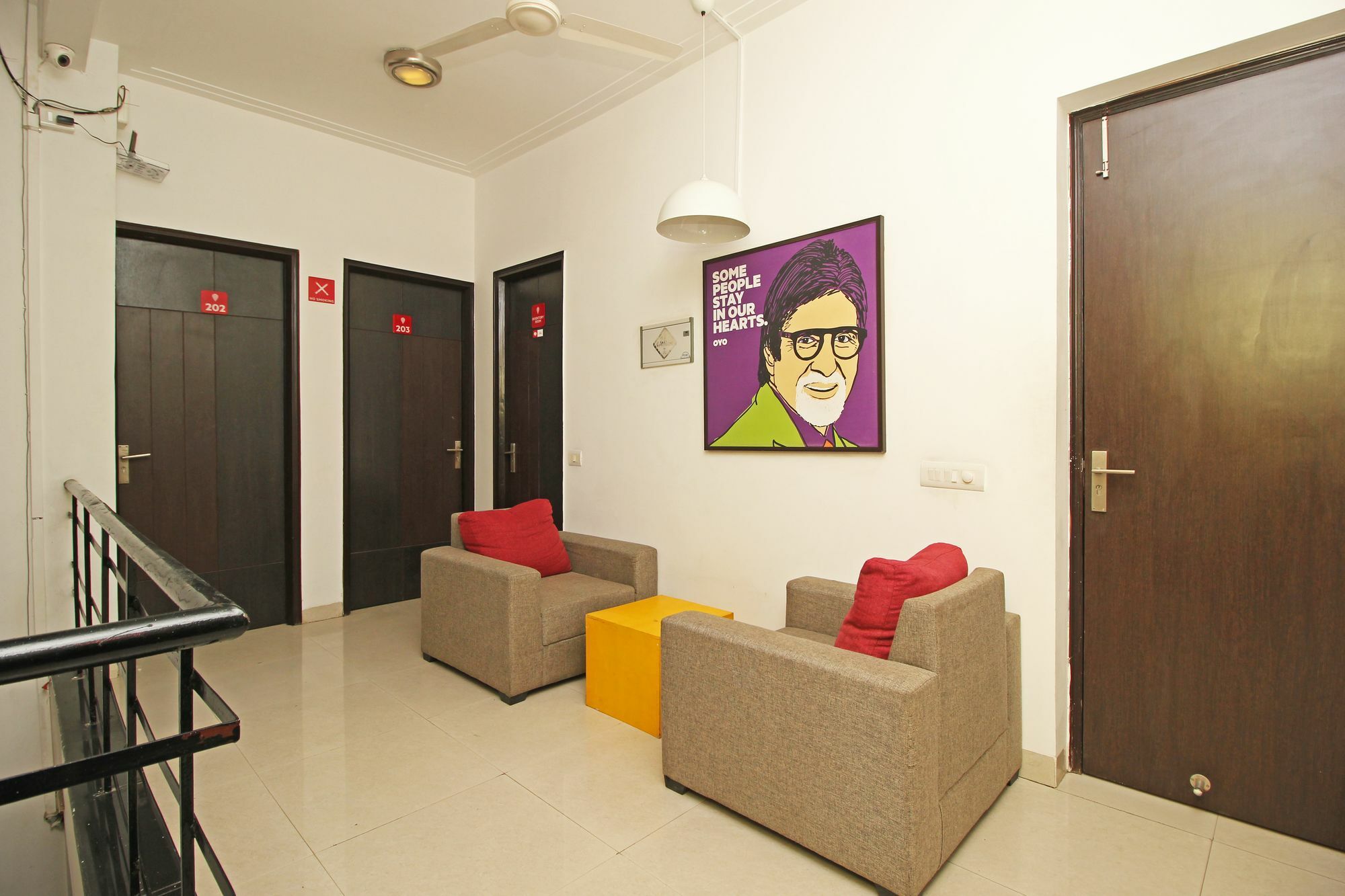 Oyo Flagship 591 Safdarjung Enclave Aparthotel New Delhi Buitenkant foto